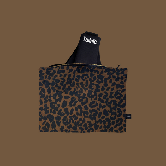 LEOPARD POUCH